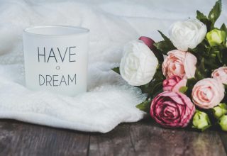 pexels-nietjuh-1809344